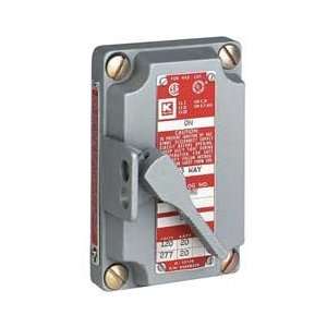    KILLARK XS1C Tumbler Switch HazLoc 20A 1 Terminal