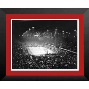 Replay Photos 005733 L NC State Wolfpack 1950s Full House at Reynolds 