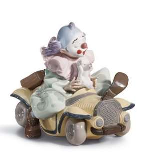 LLADRO 8136 Trip To Circus AUTHENTIC Porcelain Collectible Figurine 