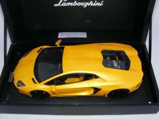 18 MR Lamborghini Aventador 2011 Orion Yellow model #1 of 199  