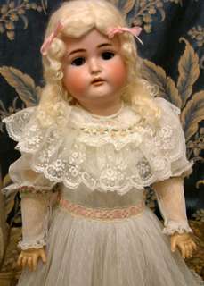 Large 29 Kammer & Reinhardt Antique Doll in lace dress c1900 $1 No 