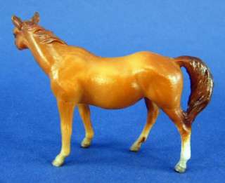Breyer Horse Stablemate Thoroughbred Mare # 5026 Chestnut  