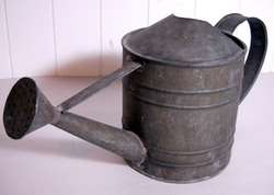 VINTAGE TIN WATERING CAN * UNIQUE SMALLER SIZE * $39.00  