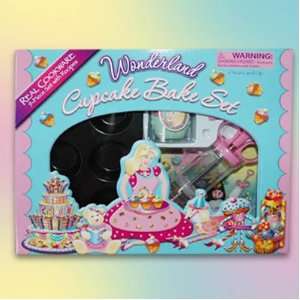  Wonderland Bakery Childrens Mini Cupcake Baking Set