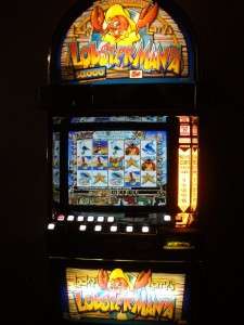 IGT LUCKY LARRY LOBSTERMANIA I GAME VIDEO SLOT MACHINE  