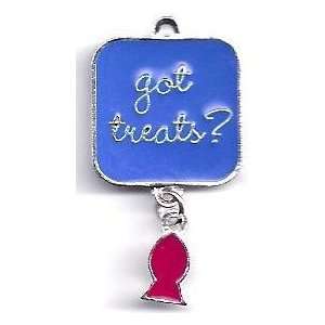  Enamel & Silvertone Charm  Cats Got Treats?/Pets 