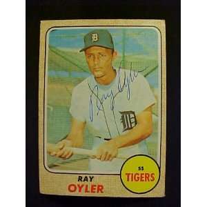 Ray Oyler Detroit Tigers #399 1968 Topps Signed Autographed Baseball 