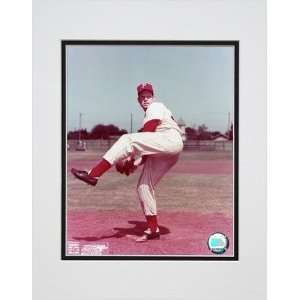 Robin Roberts Posed, Pitching Double Matted 8 x 10 Photograph 