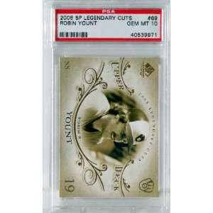 Robin Yount 2005 SP Legendary Cuts Card #69 Graded 10