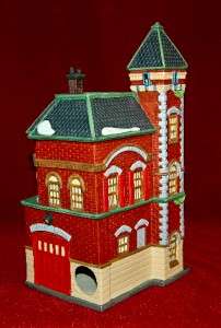   CHRISTMAS IN THE CITY RED BRICK FIRE STATION MIB MAGNIFICENT PIECE