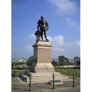  Statue of Sir Francis Drake, Plymouth Hoe, Plymouth, South 
