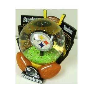   Pittsburgh Steelers NFL Limited Edition Water Globe