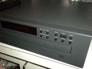 NAD Multiple Compact Disc Player 523 CD Player W/REMOTE   for REPAIR 