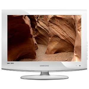  Samsung LN22A450 22 Inch LCD Flat Panel HDTV 720p HDMI 