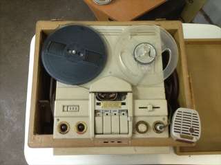 Vintage REVERE Model TR 70163 Reel to Reel Tape Recorder w Mic  