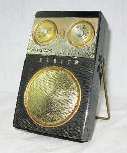 Vintage Zenith Royal 500 Transistor Radio  